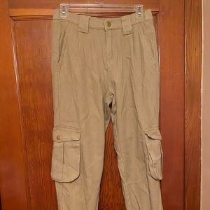 Brand new and never worn fashion nova cargo pants